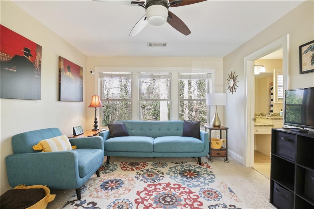 2384 Greylock Place