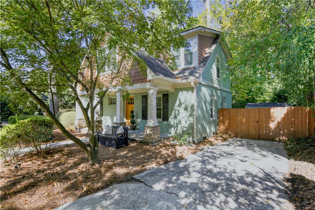 2384 Greylock Place