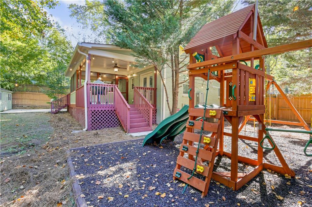 2384 Greylock Place