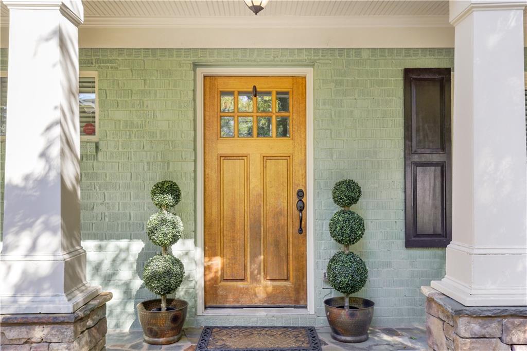 2384 Greylock Place