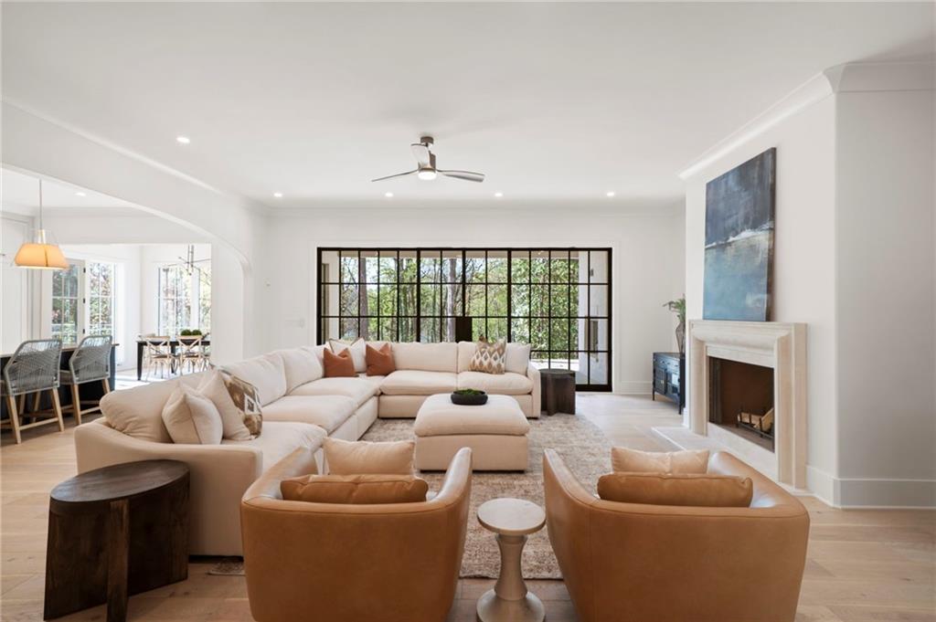 1074 Moores Mill Road NW