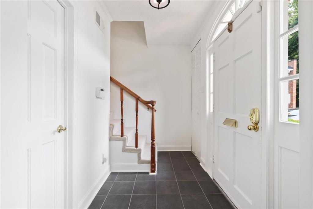 5 Palace Green Place NW