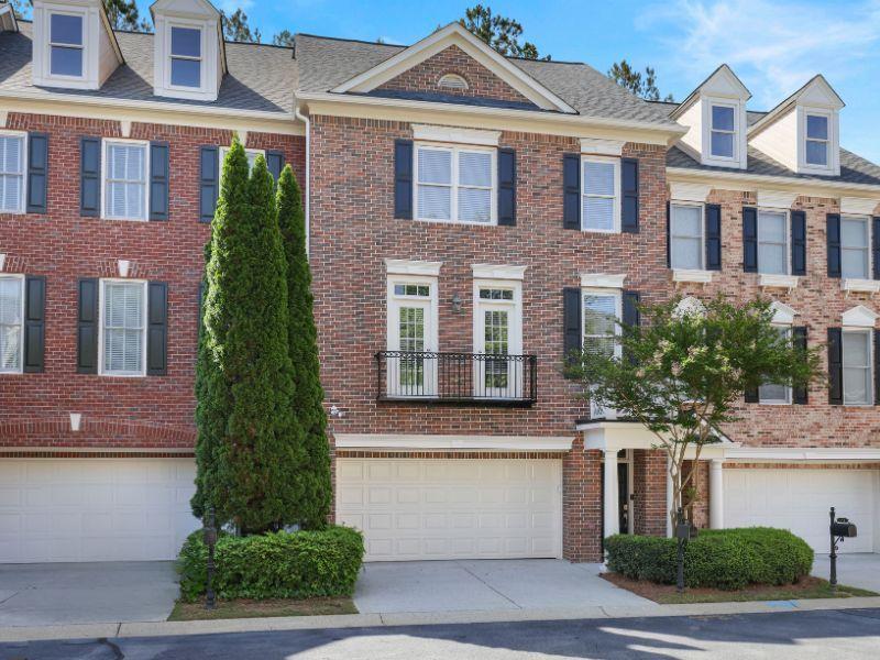 478 Vinings Estates Drive SE