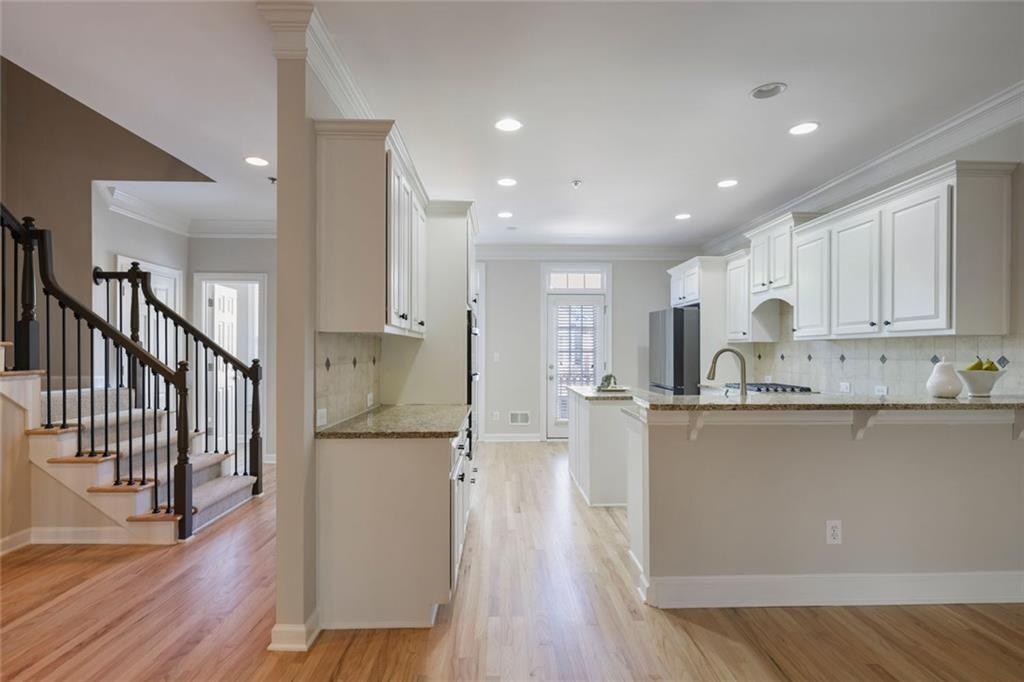 478 Vinings Estates Drive SE