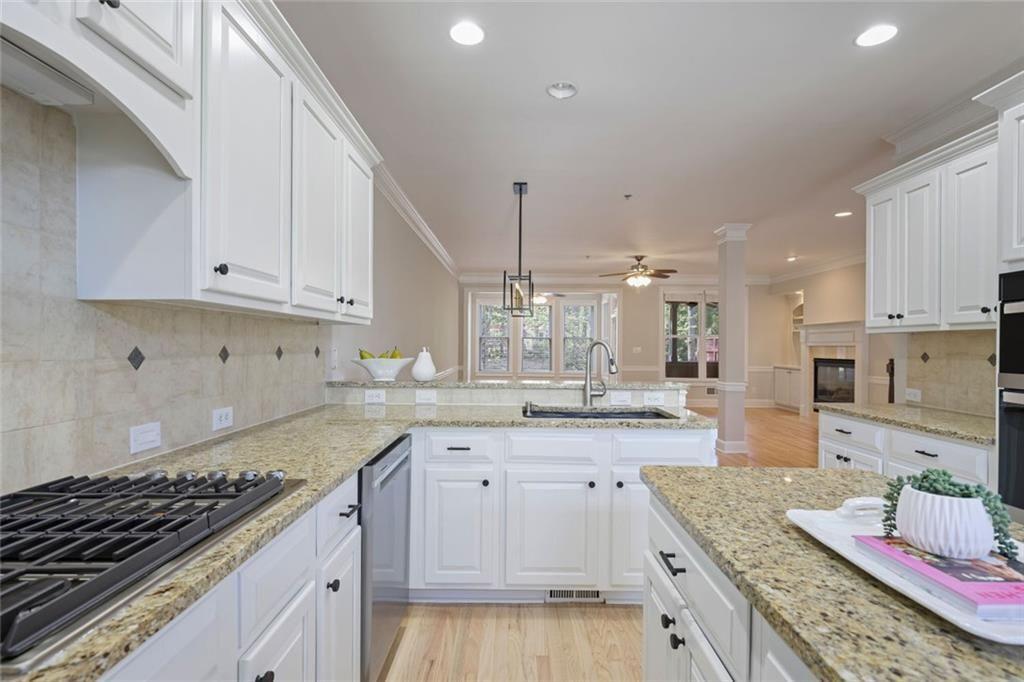 478 Vinings Estates Drive SE