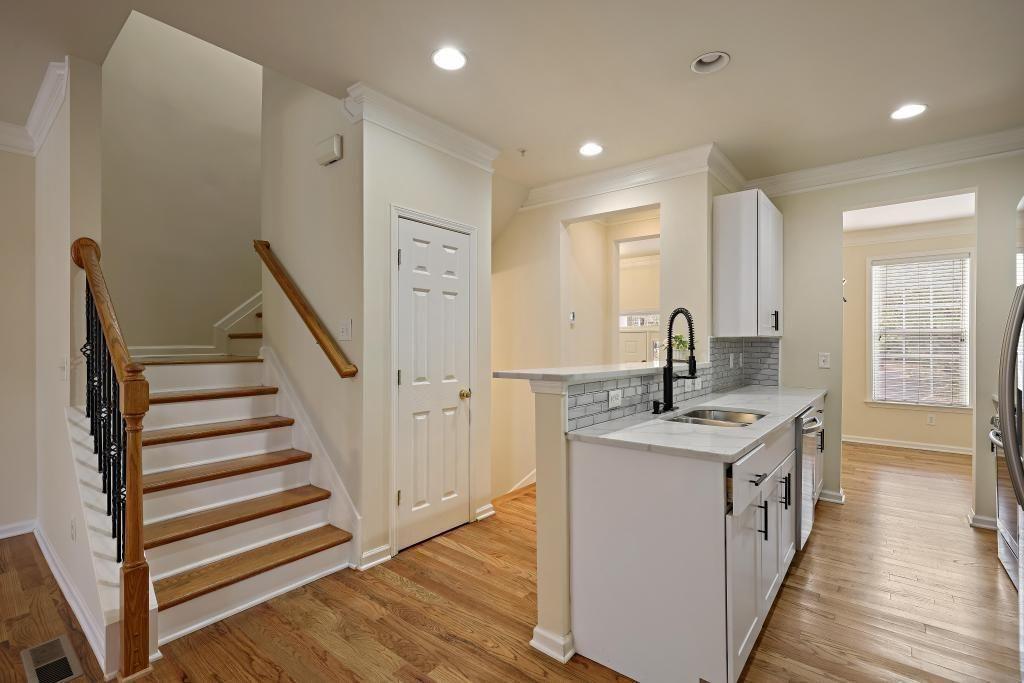 403 Iona Abbey Court SE Unit 6