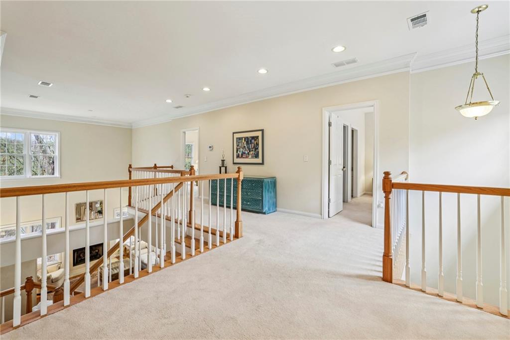 404 Brookview Circle