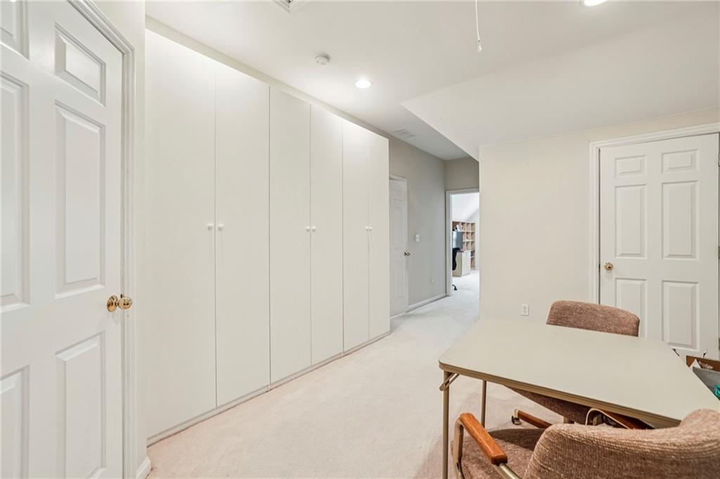 404 Brookview Circle