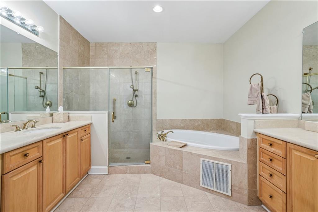 404 Brookview Circle