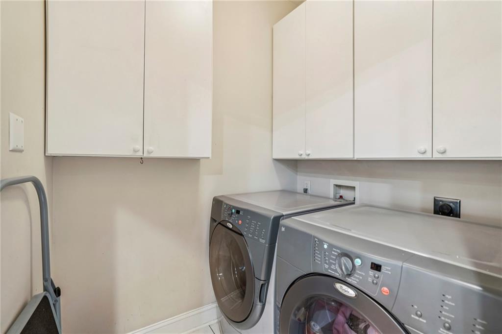 404 Brookview Circle