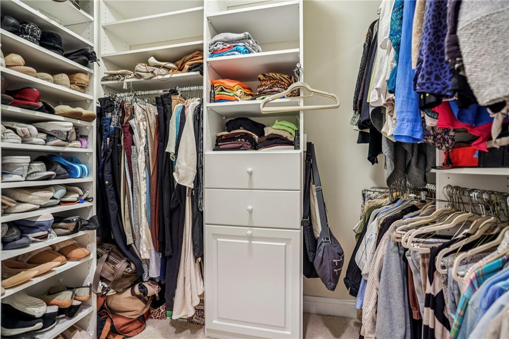 404 Brookview Circle