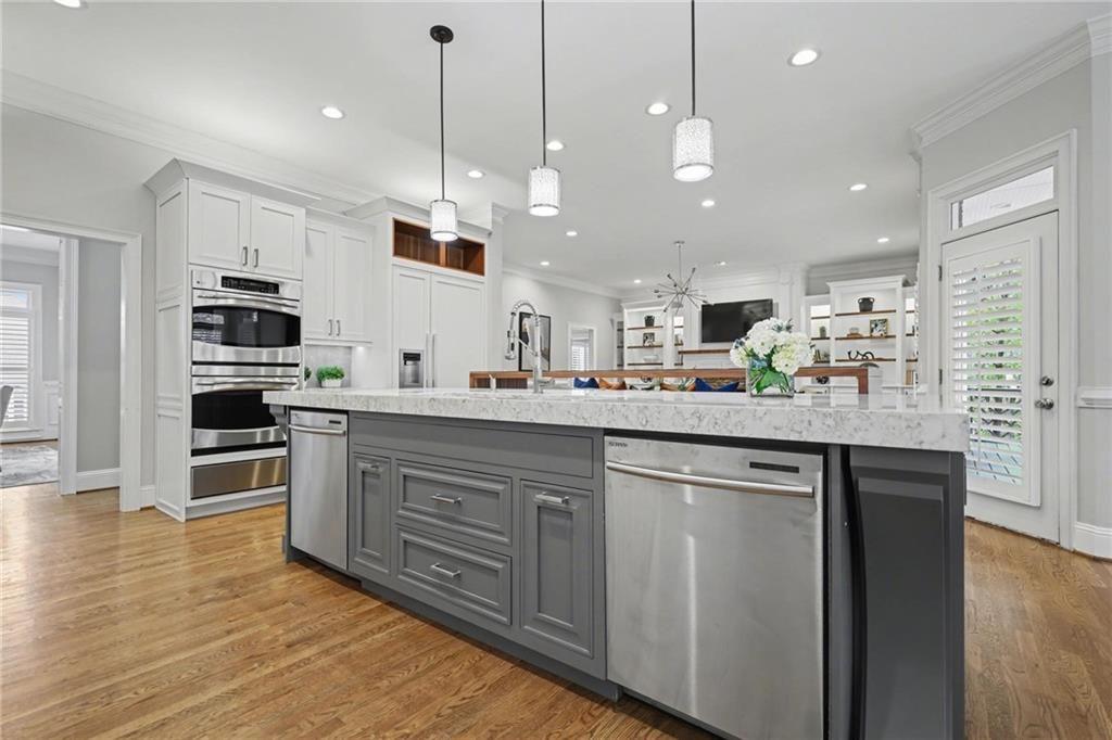 225 Farmbrooke Court