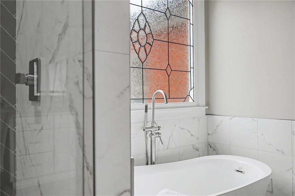 225 Farmbrooke Court