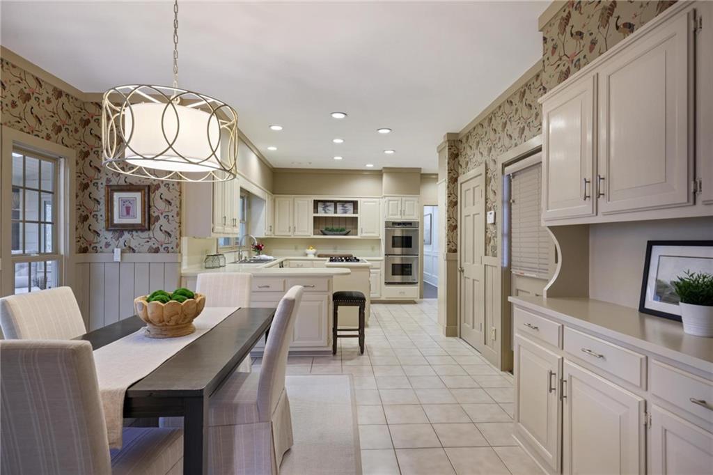 2080 Old Dominion Road