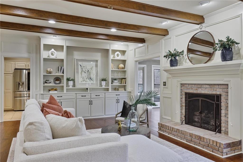 2080 Old Dominion Road