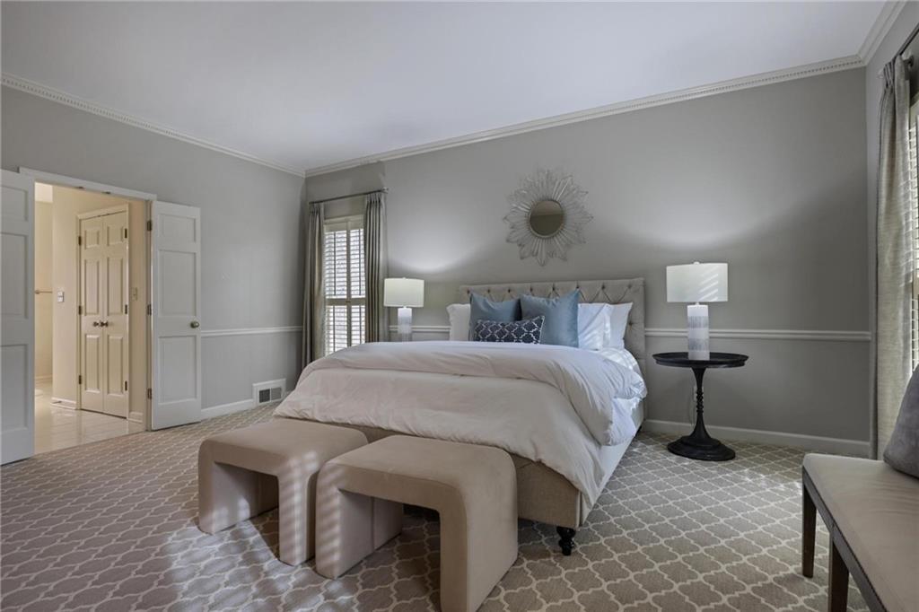 2080 Old Dominion Road