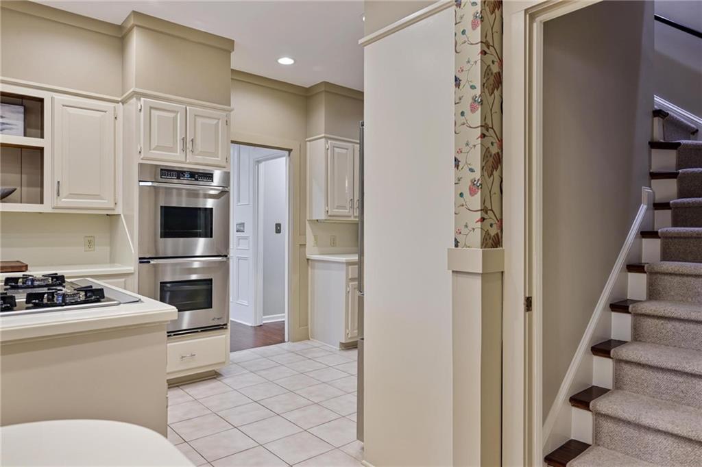 2080 Old Dominion Road