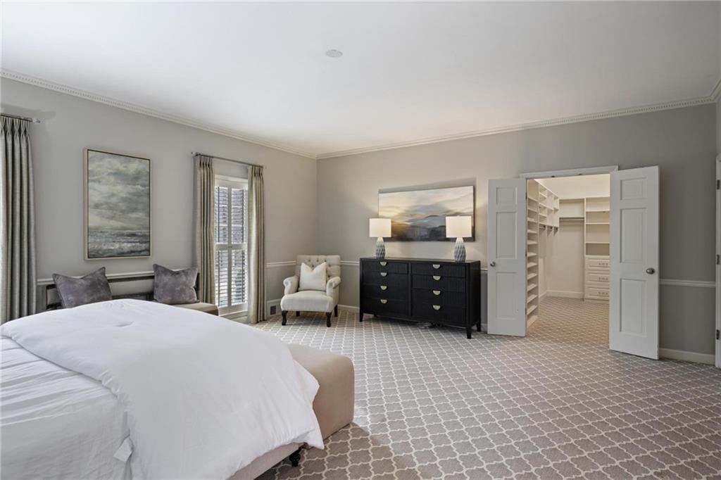 2080 Old Dominion Road