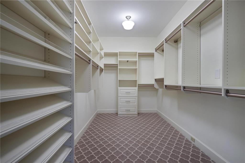 2080 Old Dominion Road