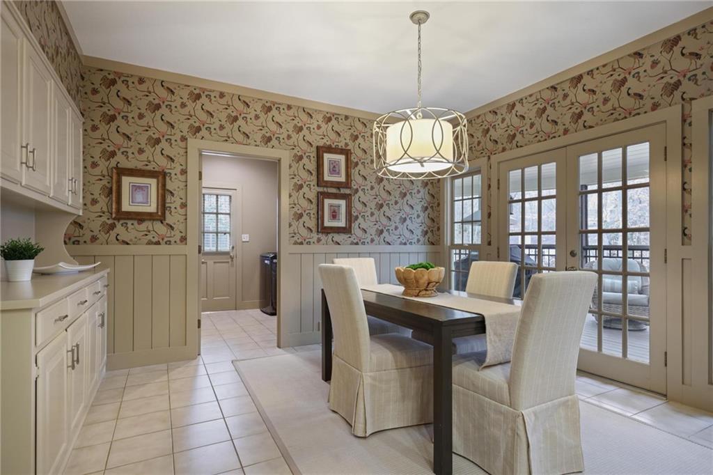 2080 Old Dominion Road