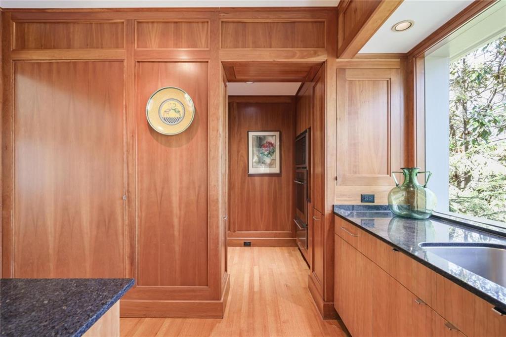 3872 Harts Mill Lane