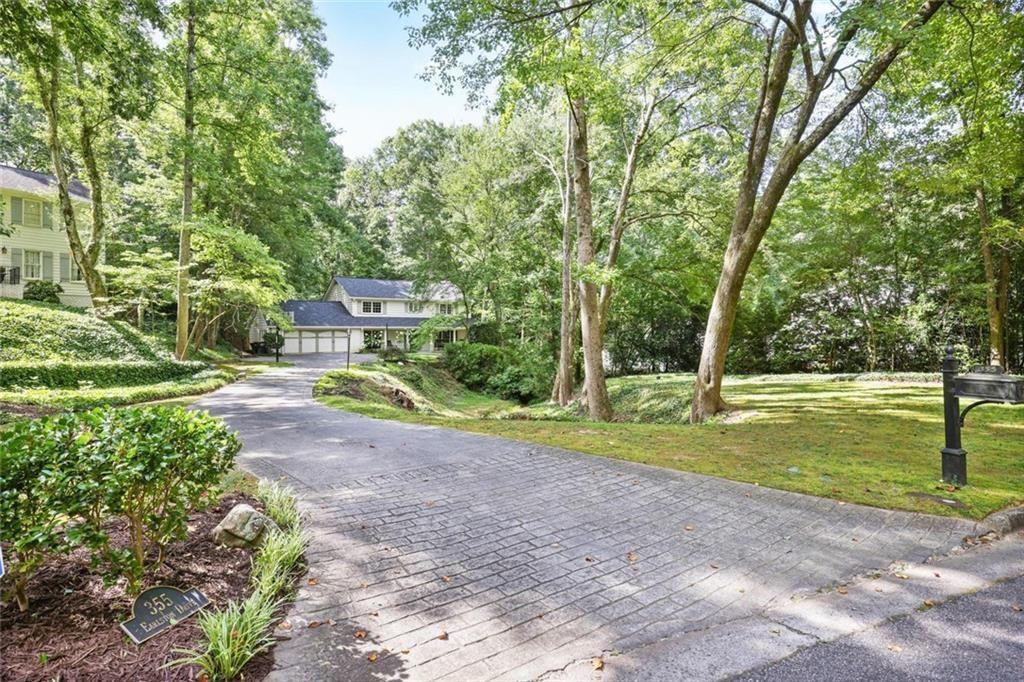 355 Earlston Drive NE