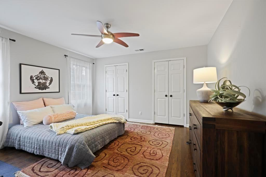 355 Earlston Drive NE