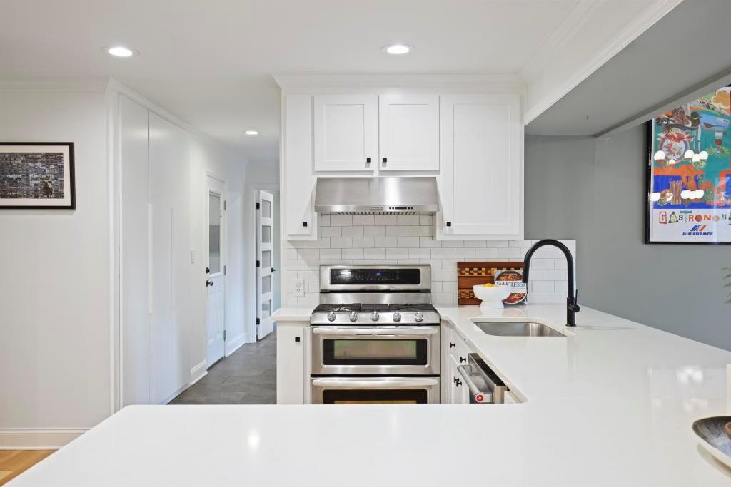 355 Earlston Drive NE