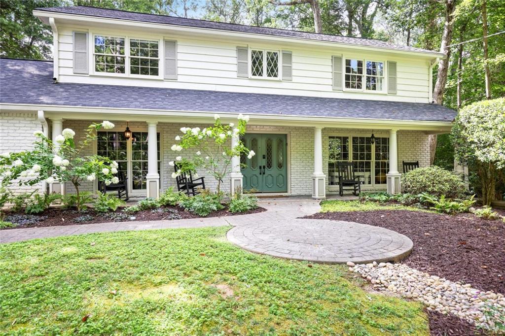 355 Earlston Drive NE