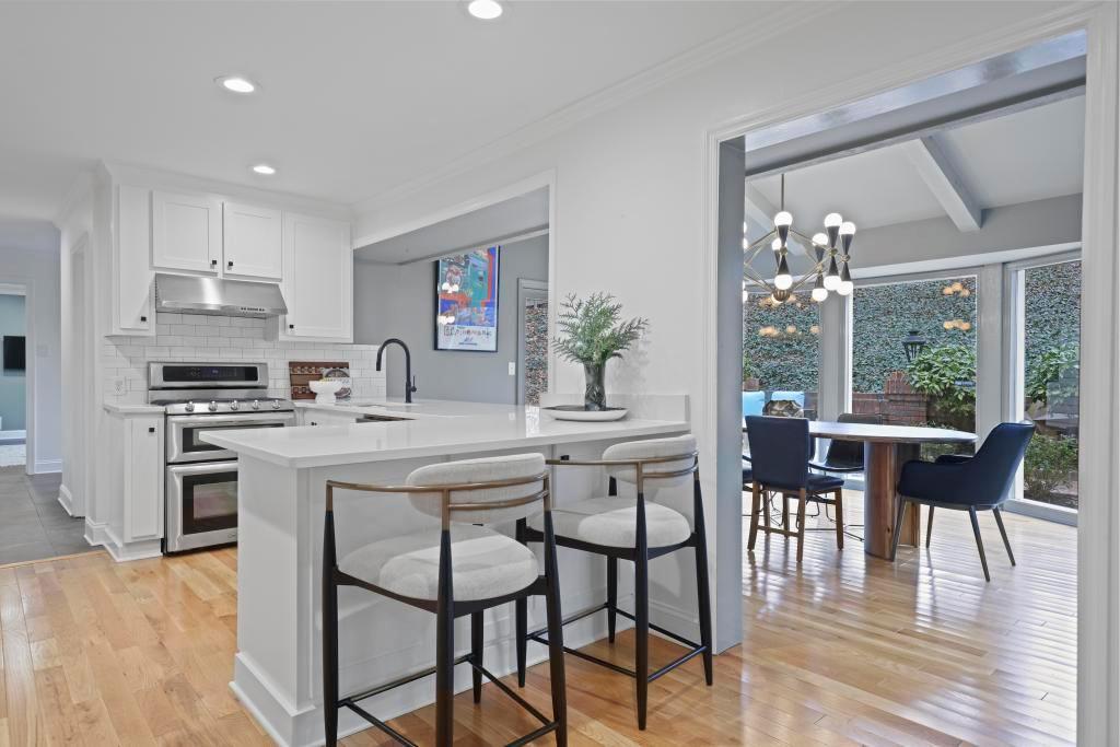 355 Earlston Drive NE