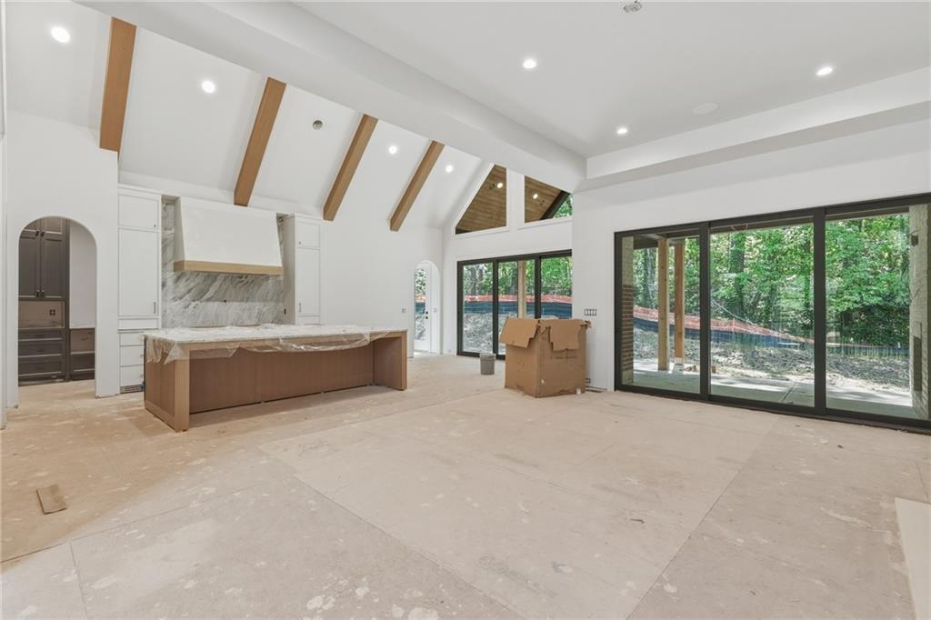 720 Edgewater Trail