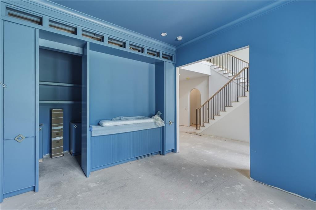 720 Edgewater Trail
