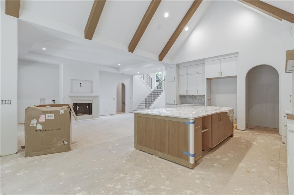 720 Edgewater Trail