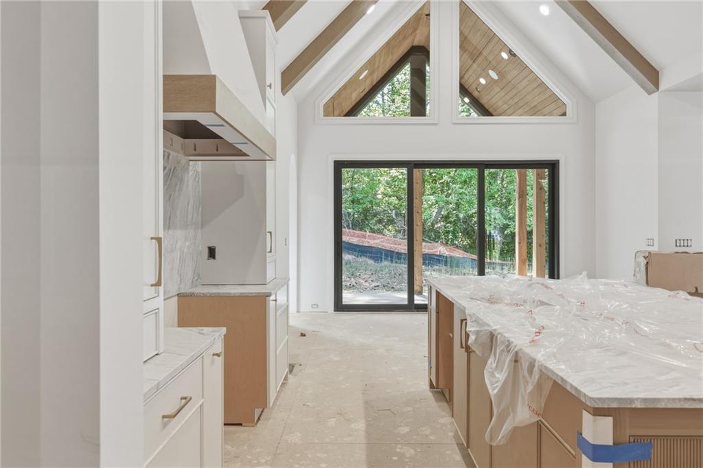 720 Edgewater Trail