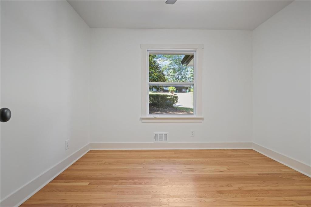 110 Bonnie Lane NE