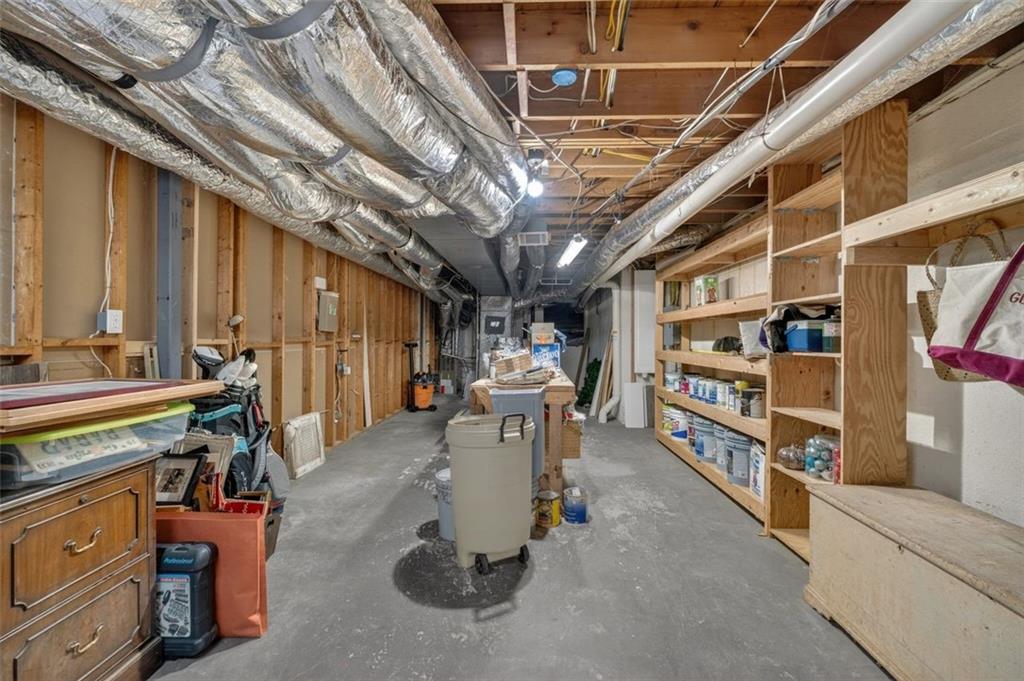 1018 Redfield Lane
