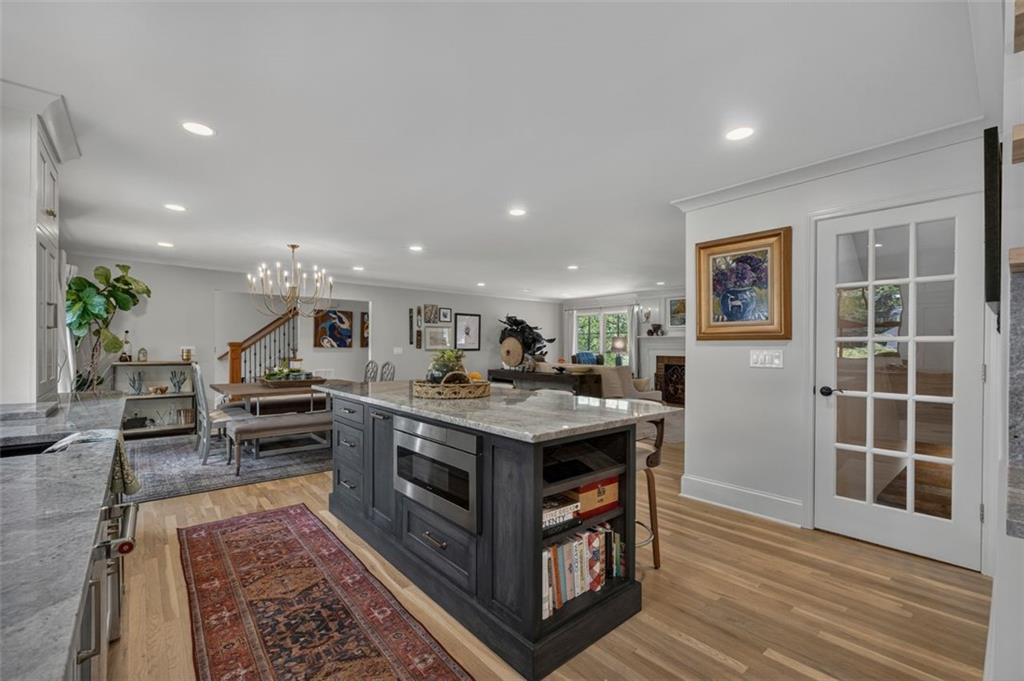 1018 Redfield Lane