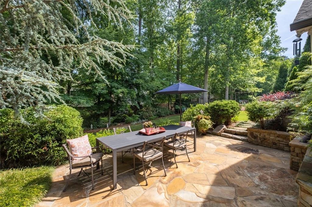 1018 Redfield Lane