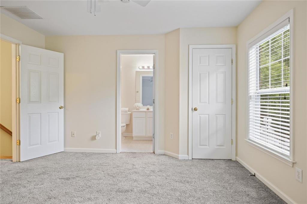 403 Iona Abbey Court SE