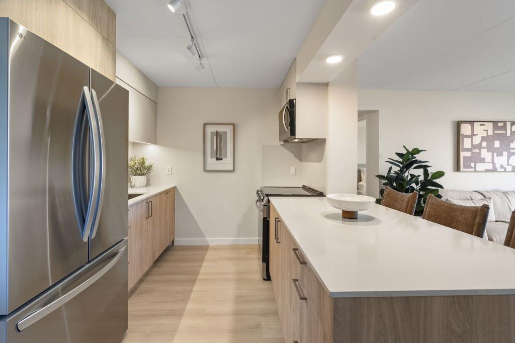 2460 Peachtree Road NE Unit PH-09