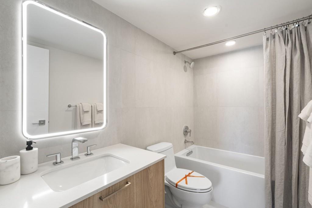 2460 Peachtree Road NE Unit PH-09