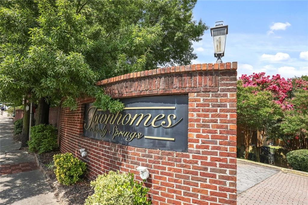 6520 Roswell Road Unit 36