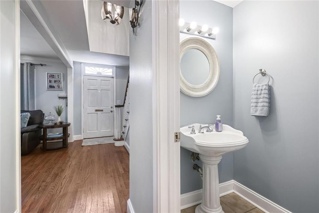 6520 Roswell Road Unit 36