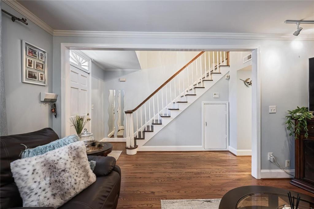 6520 Roswell Road Unit 36