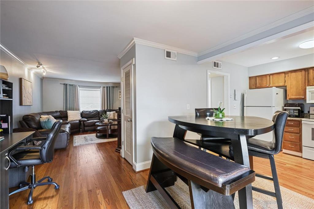 6520 Roswell Road Unit 36