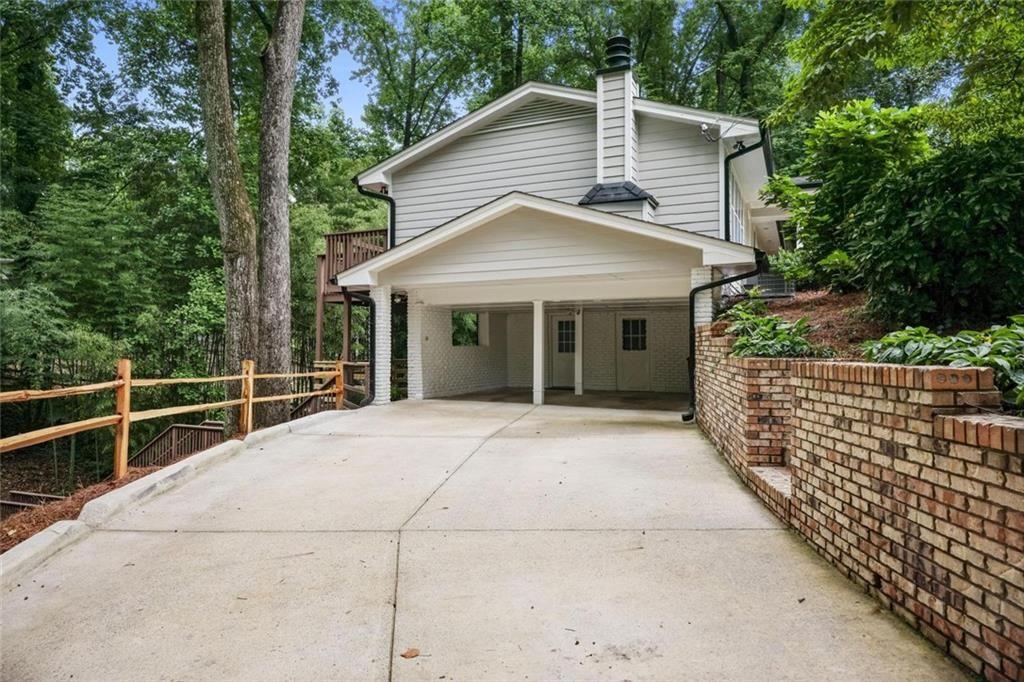 110 Bonnie Lane NE