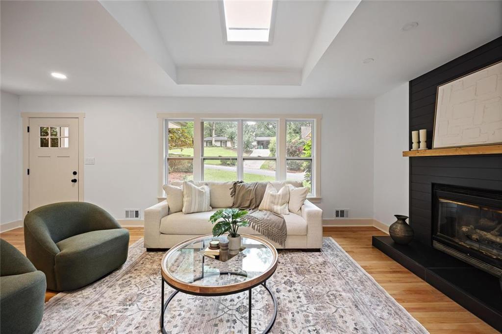 110 Bonnie Lane NE