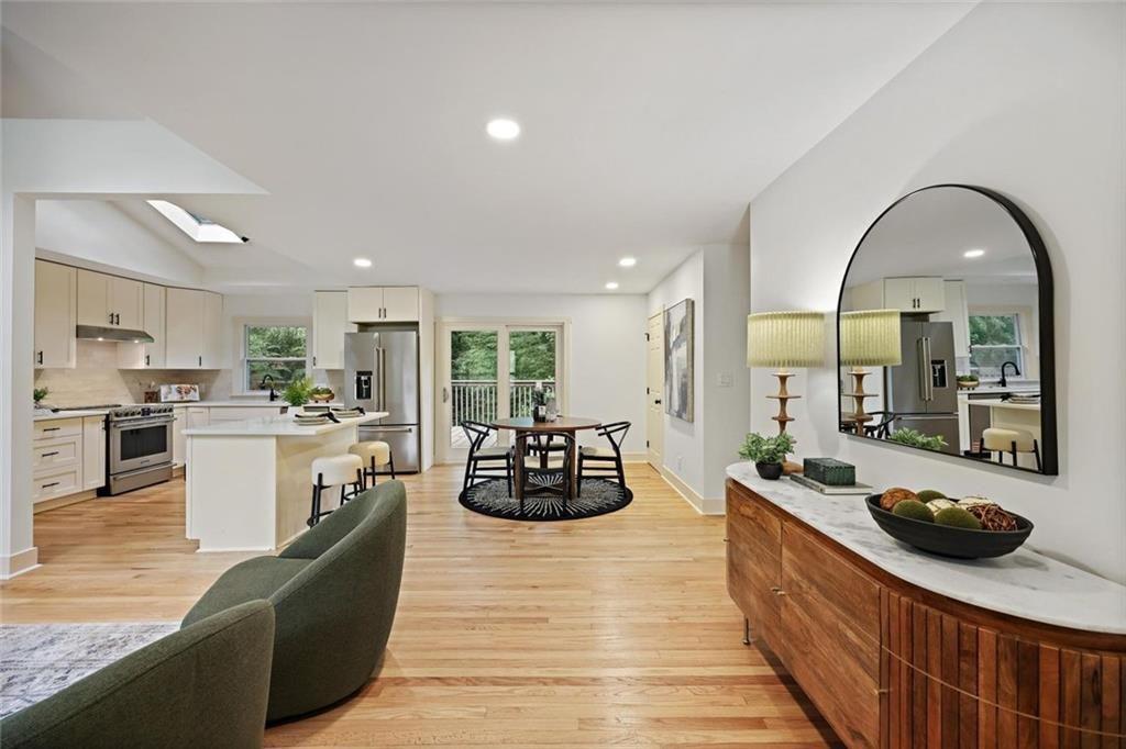 110 Bonnie Lane NE