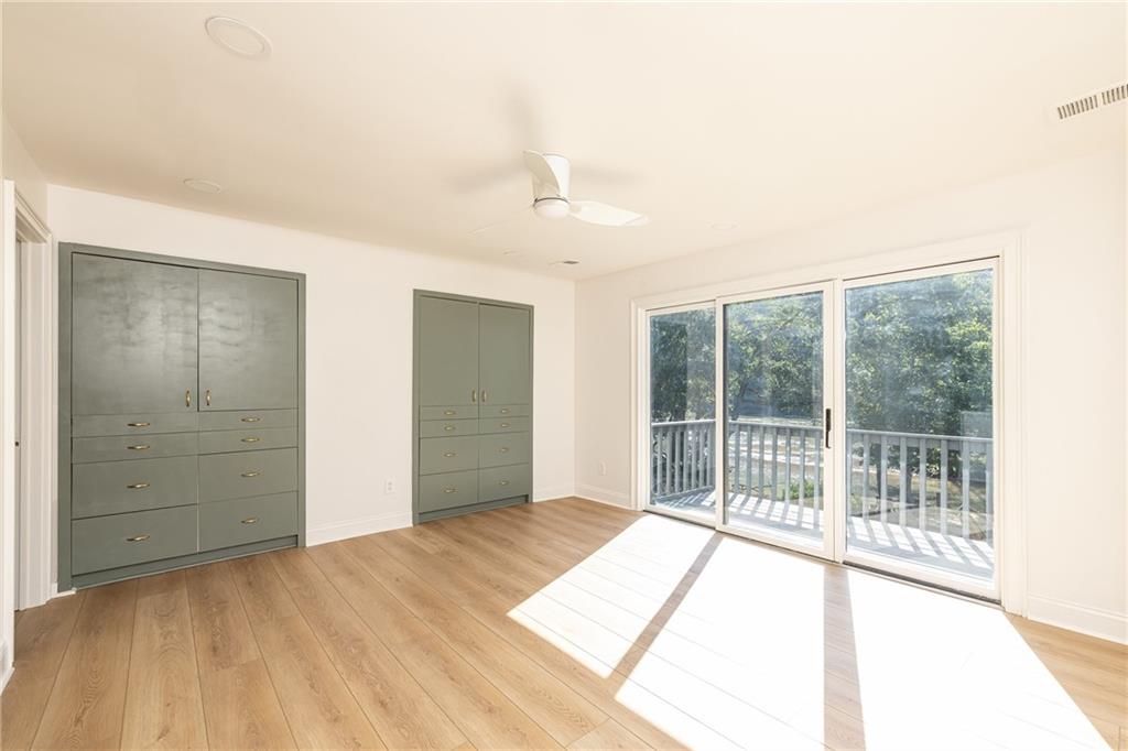1018 Riverbend Club Drive SE Unit 18