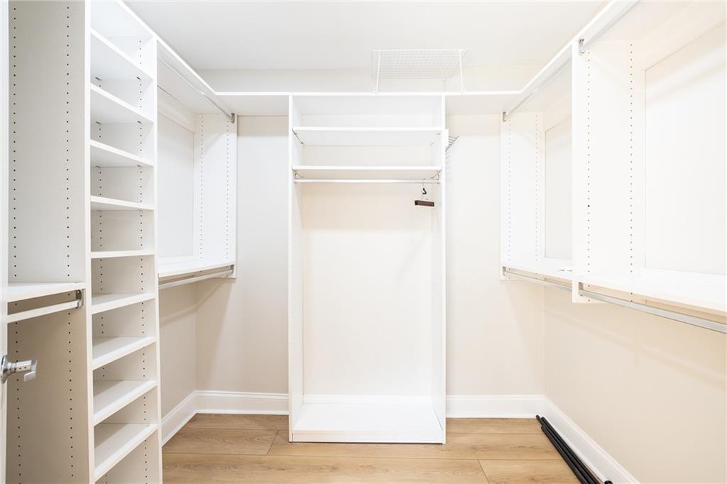 1018 Riverbend Club Drive SE Unit 18